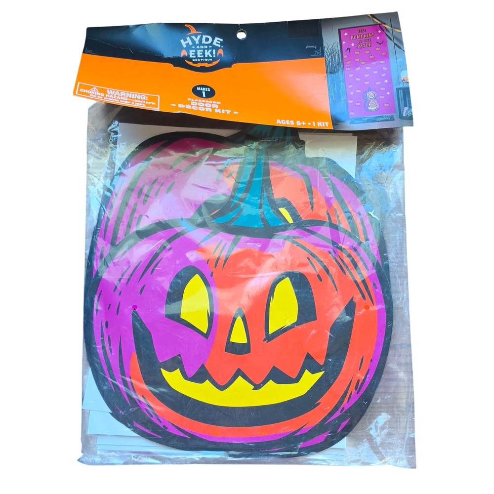 Hyde and EEK Boutique Halloween Classroom Door Decor Kit Best Pumpkins Patch